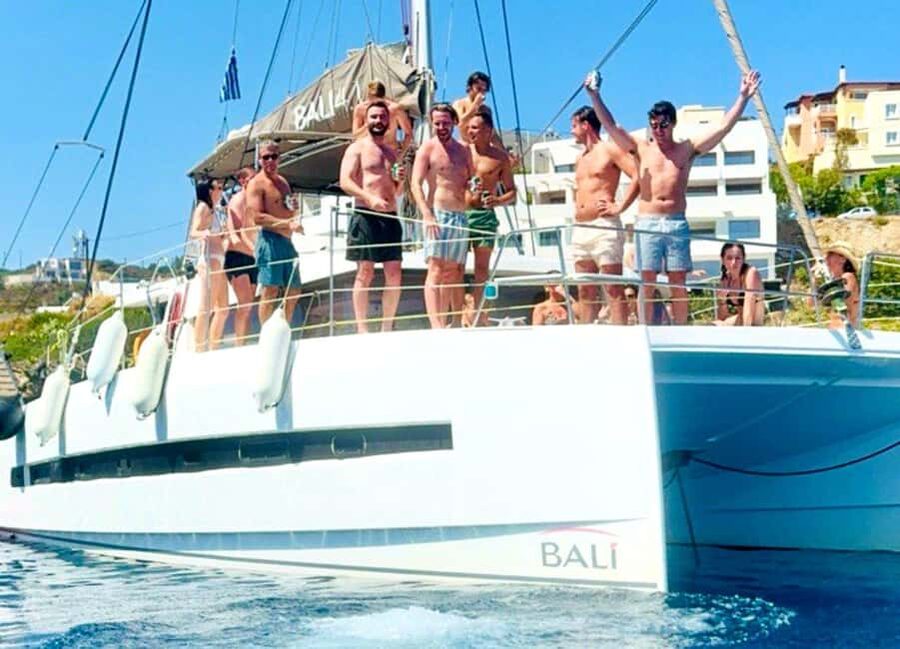 Panormo: Luxury Catamaran Cruise with Lunch & Open Bar - Should You Book the Panormo Catamaran Cruise?