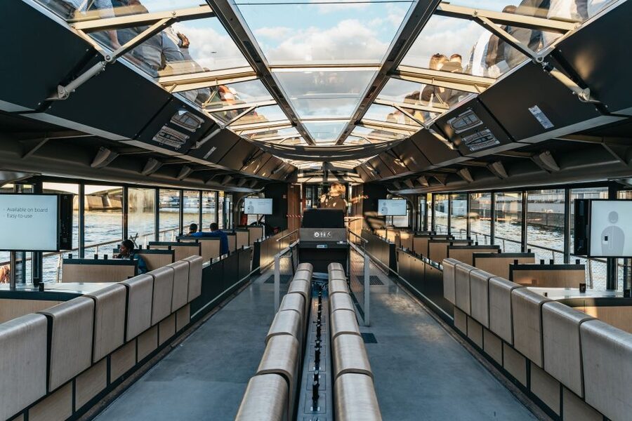 Paris: 1-Hour Sightseeing Cruise and 3-Course Bistro Dinner - Practical tips for a smoother evening