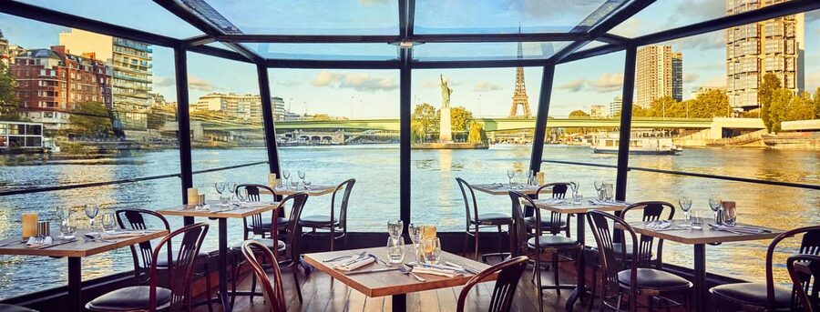 Paris: 3-Course Lunch Cruise on the River Seine - Boarding at Port Solferino