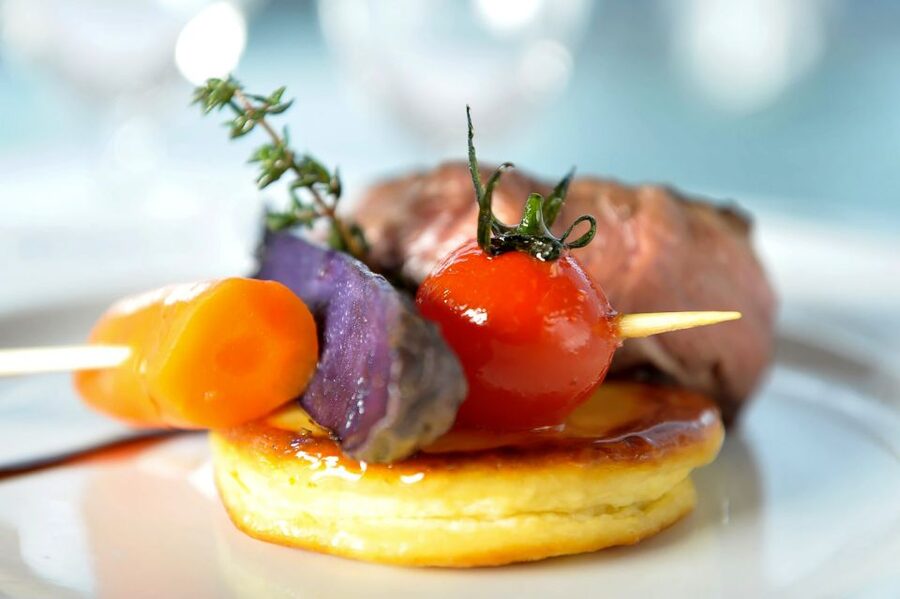 Paris: 3-Course Lunch Cruise on the River Seine - Is $80 a fair price?