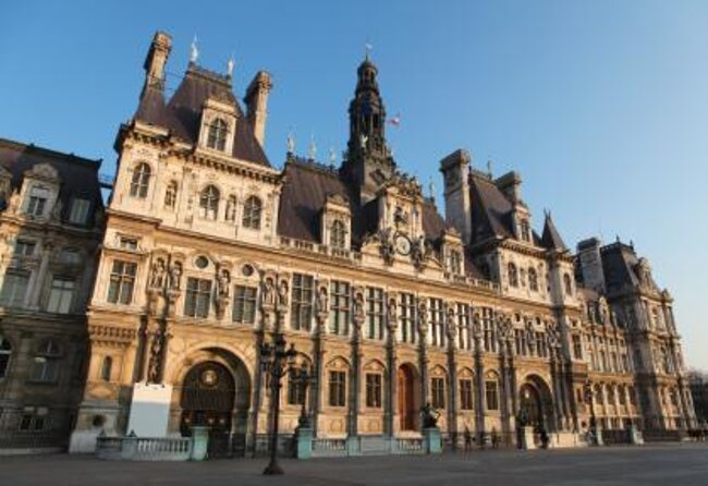 Paris at the First Lodges - Ducasse sur Seine dinner cruise - Key points to know before boarding