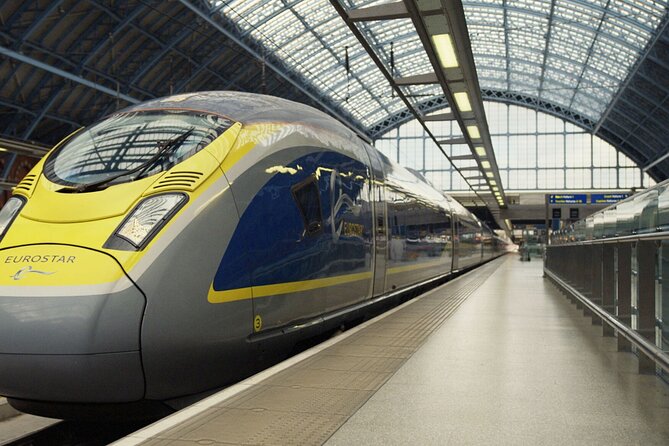 Paris by Rail with Sightseeing Bus and River Seine Lunch Cruise - The independent format and group size