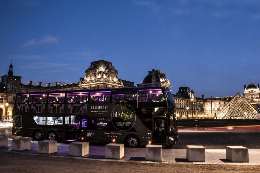 Paris: Cultural Night Bus Tour with Dinner On Board - Why a dinner bus works so well in Paris