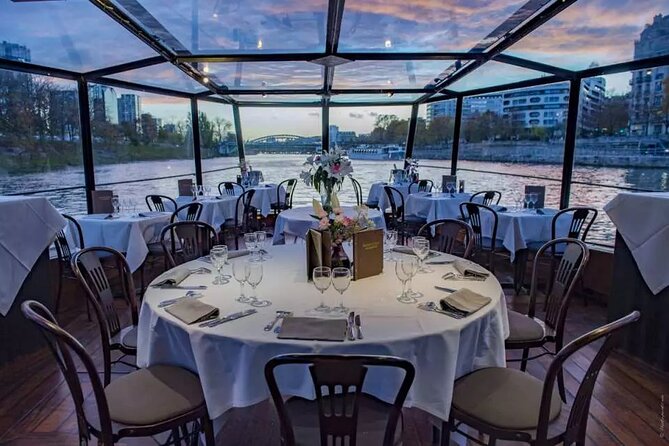 Paris Dinner Cruise - Bateaux Parisien Seine River - The river route and the best sights