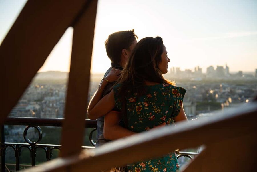 Paris: Dinner Cruise on the Seine and Eiffel Tower 2nd floor - Should you book this Seine and Eiffel Tower package?