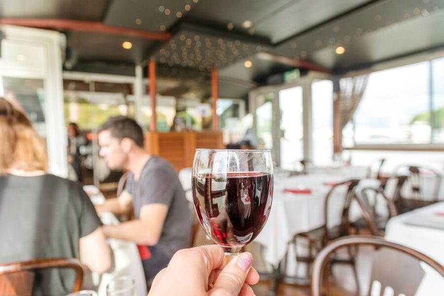 Paris: Early Evening Dinner Cruise on the River Seine - Should you book the Seine dinner cruise?