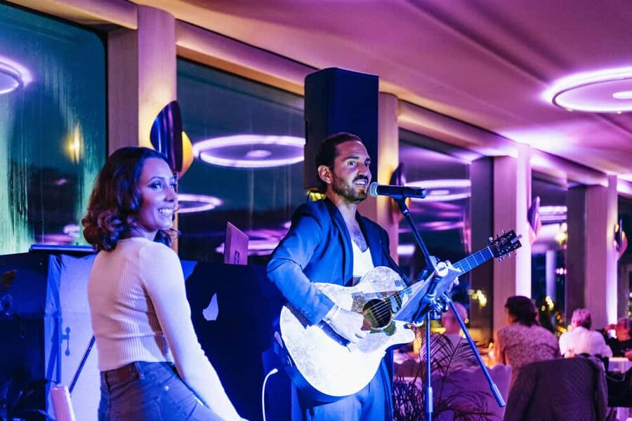 Paris: Gourmet Dinner Cruise on Seine River with Live Music - What this Seine dinner cruise feels like