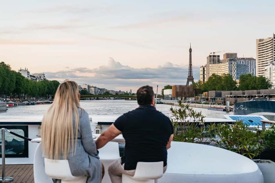 Paris: Gourmet Dinner Cruise on Seine River with Live Music - Eiffel Tower views from the upper deck