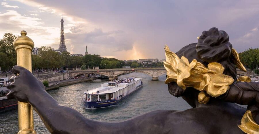 Paris: Seine River Cruise & Brunch - A Paris morning that moves at river speed