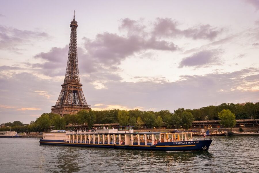 Paris: Seine River Cruise & Brunch - Finding the boat at l’île aux cygnes