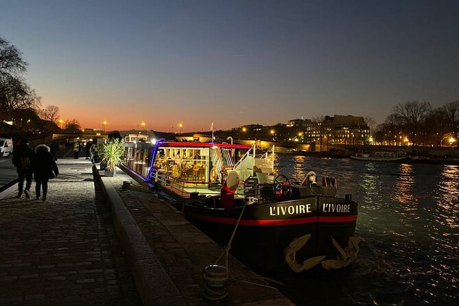 Paris Seine River dinner cruise from Alexandre III bridge - The route: grand bridges and central Paris