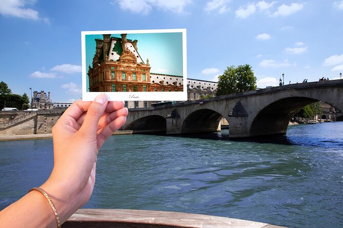 Paris Seine River Sightseeing Cruise with Commentary by Bateaux Parisiens - Audio commentary and what it adds