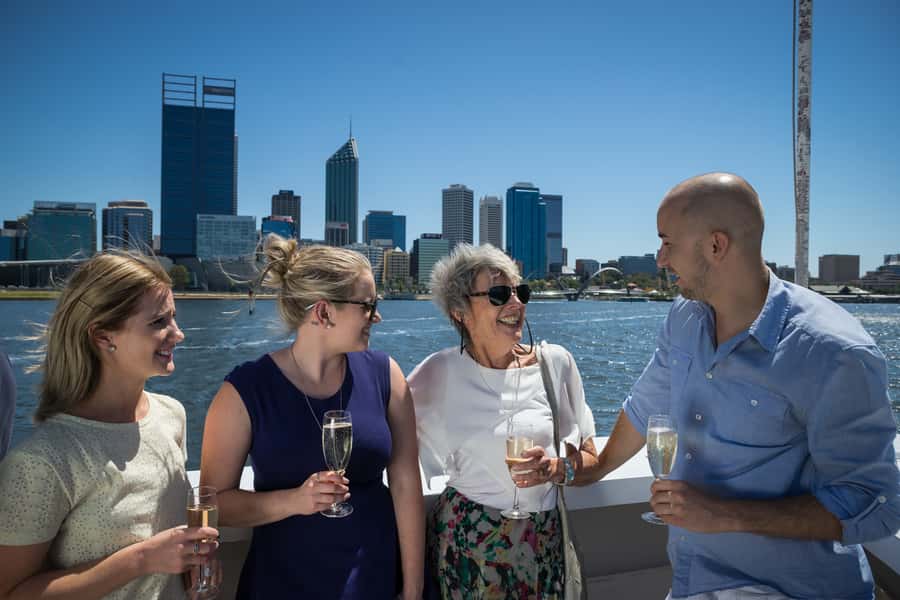 Perth: Swan River Lunch Cruise - Boarding at Barrack Street Jetty