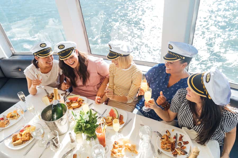 Philadelphia: Buffet Brunch, Lunch, or Dinner Cruise - Key points before you book