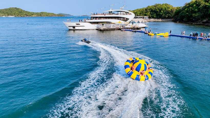 Phu Quoc: 3-Island Tour & Cruise with Lunch & Water Sports - Flycam photos, guides, and the human side of the day