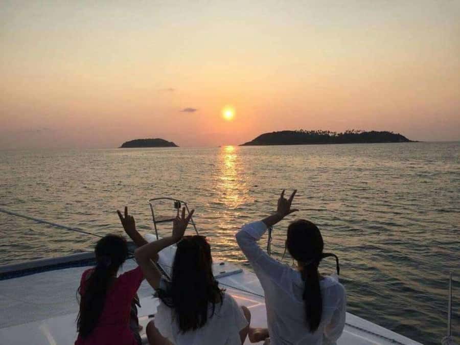 Phuket: Coral and Racha Islands Catamaran Cruise with Lunch - What the $87 price really covers