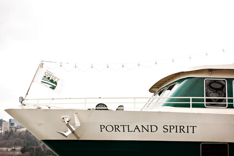 Portland: 2-Hour Lunch Cruise Through Downtown - The lunch: good foundation, extra costs to watch