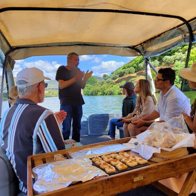 Porto: Premium Douro Valley Small-Group Tour, Cruise & Lunch - A long lunch at a family farm near Pinhão