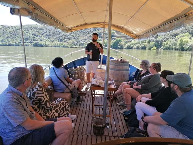 Porto: Premium Douro Valley Small-Group Tour, Cruise & Lunch - Pinhão and the one-hour river cruise