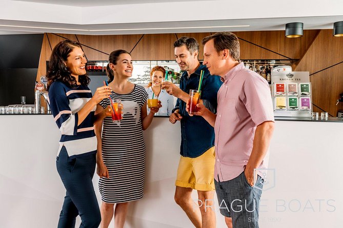 Prague Boats 3-hour Dinner Cruise - What the $72.90 price includes