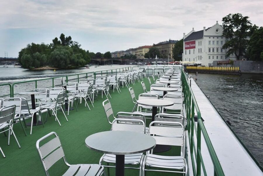 Prague: Lunch Cruise on Vltava River with open Buffet - Access, boarding, and practical concerns