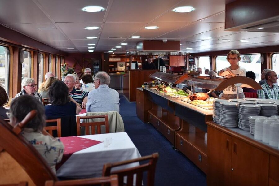 Prague: Lunch Cruise on Vltava River with open Buffet - Prague Castle from the river