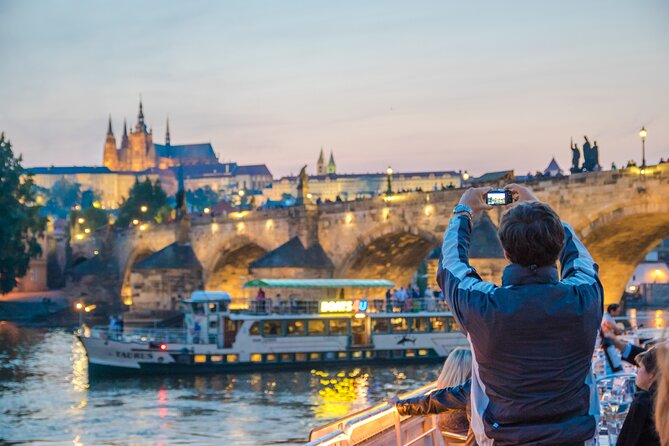 Prague: Sightseeing Boat Cruise with Buffet Dinner - A three-hour evening on the Vltava