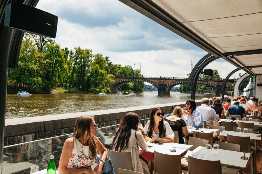 Prague: Vltava River Lunch Cruise in an Open-Top Glass Boat - Views, seating, and the best time to go