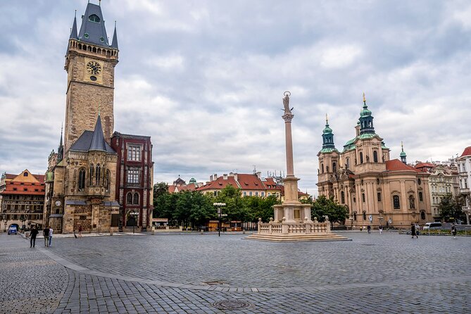 Prague Walking Tour with River Boat Cruise and Lunch - 6 hours - A smart first day in Prague