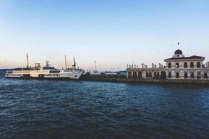 Princes' Islands Cruise with Lunch and Transfer Full-Day Tour - Key points to know before you book
