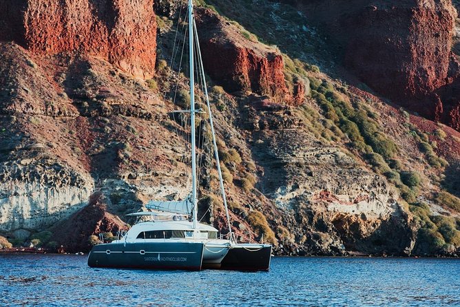 Private Beautiful Day or Romantic Sunset Cruise with Meal and Drinks - Leaving from Oia’s old fishing port