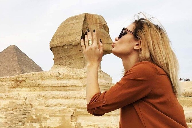 Private Day Tour to Giza Pyramids, Sphinx & Saqqara + Luxury Nile Dinner Cruise - Saqqara shows where pyramid design began