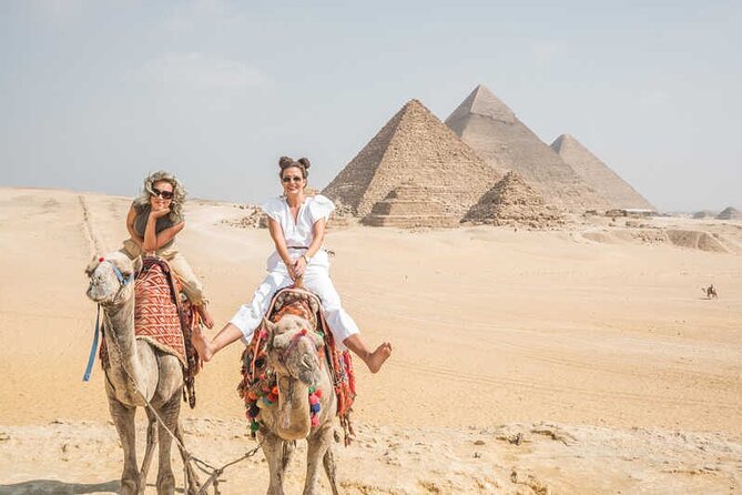 Private Day Tour to Giza Pyramids, Sphinx & Saqqara + Luxury Nile Dinner Cruise - Giza begins with Egypt’s famous three pyramids