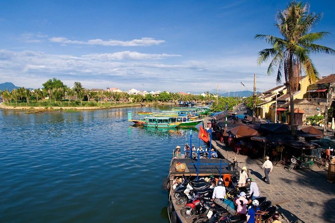 Private Hoi An Bike, Thu Bon River Cruise & Dinner Experience - Cam Thanh and the 10-kilometre ride