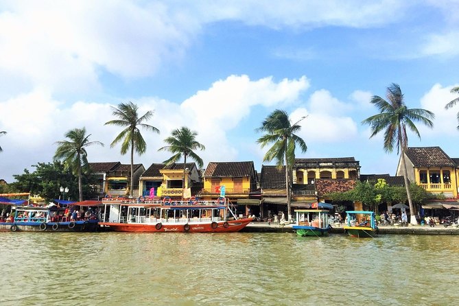 Private Hoi An Bike, Thu Bon River Cruise & Dinner Experience - The six-dish barbecue dinner