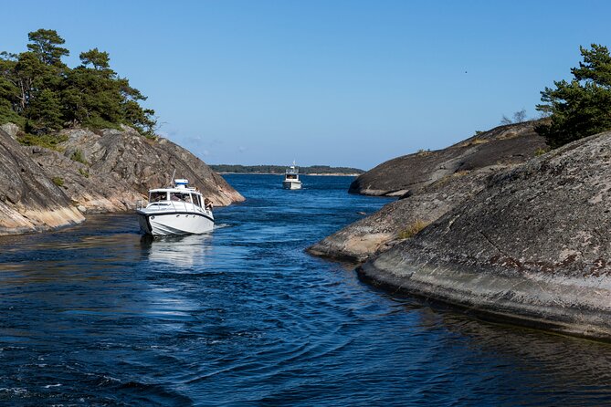 Private Yacht Cruise with Lunch or Dinner in Stockholm Archipelago - The three-hour route through Stockholm’s canals