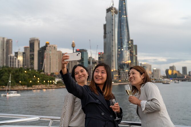 Relaxing 1.5-Hour Buffet Lunch Cruise on Sydney Harbour - Following the 12:30 pm route