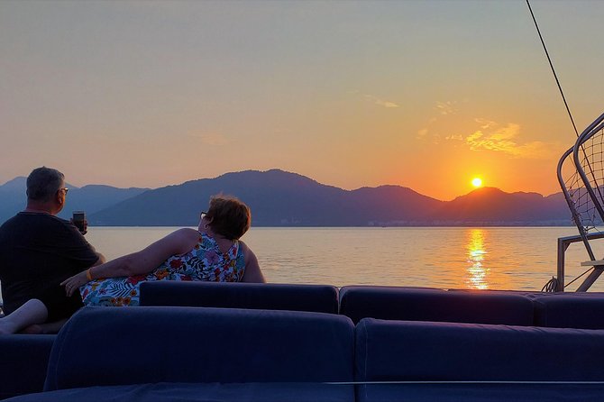 Relaxing Cruise with Lunch in Marmaris - Lunch is straightforward Turkish fare