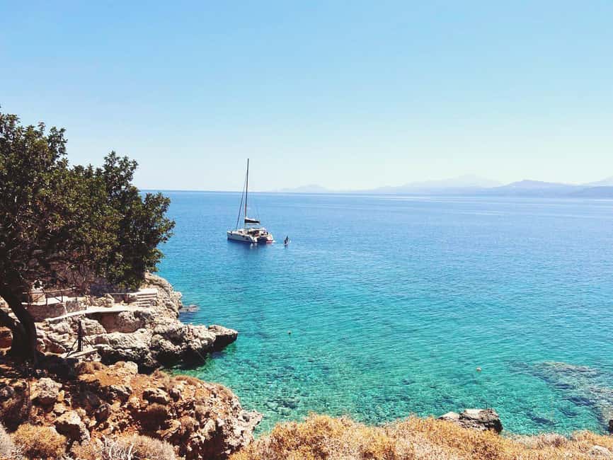 Rethymno: Sailing Catamaran Cruise with Meal & Drinks - What the crew adds to the day