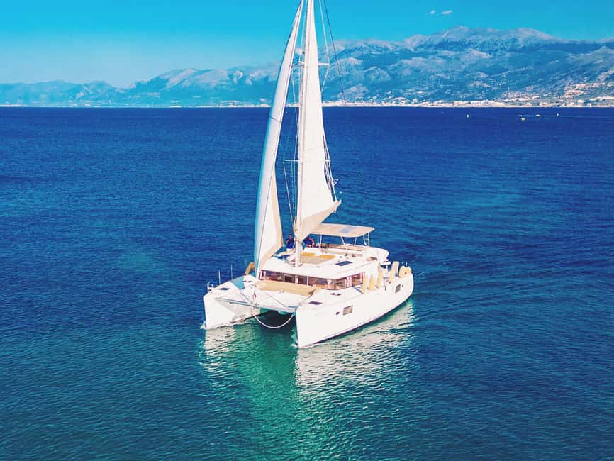 Rethymno: Sailing Catamaran Cruise with Meal & Drinks - The catamaran ride: comfort over speed