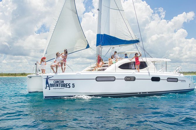 Riviera Maya Luxury Snorkeling Cruise with Lunch and Drinks - Who should book this catamaran cruise?