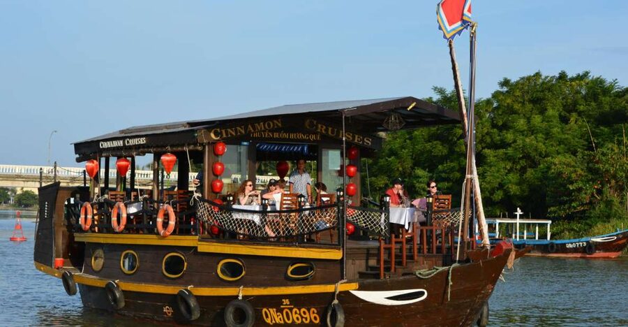 Romantic Sunset Dinner Cruise in Hoi An - What the Cinnamon Cruises evening is really like