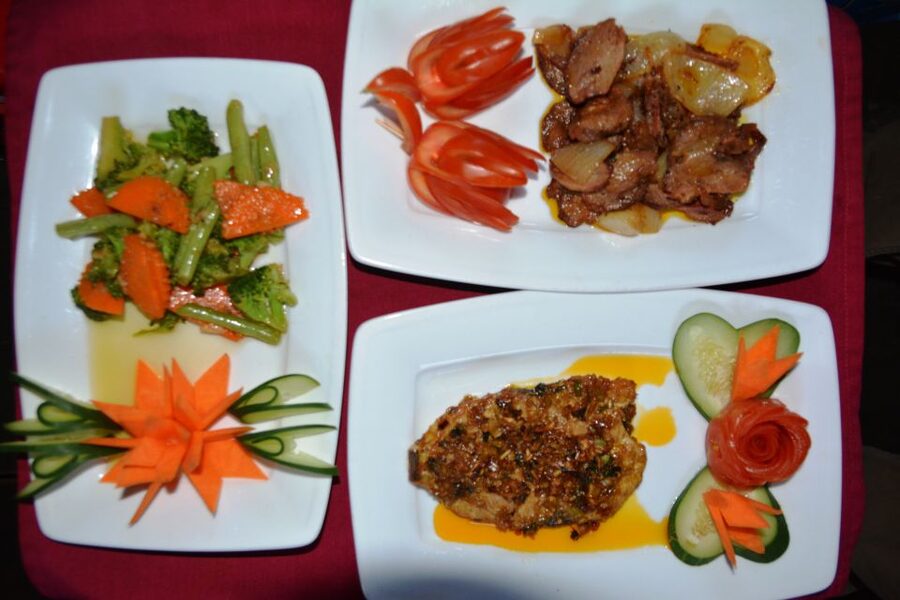 Romantic Sunset Dinner Cruise in Hoi An - Seafood dinner with a relaxed pace