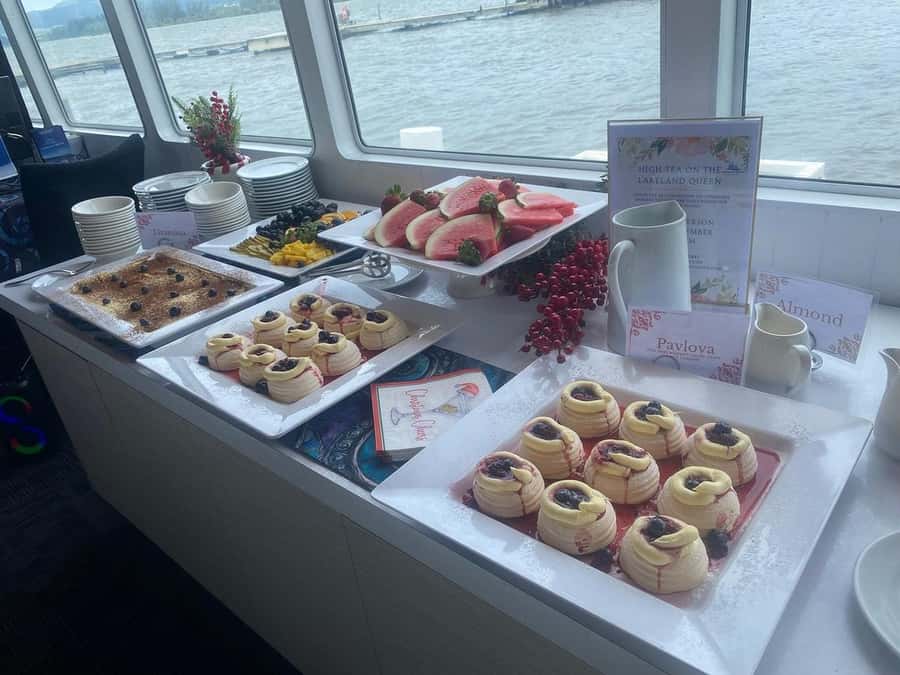 Rotorua: Lake Rotorua Cruise with Buffet Dining Option - Who should book the paddle steamer cruise