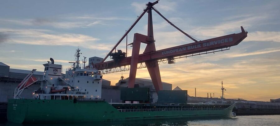 Rotterdam: Summer Evening Cruise with Live Entertainment - Boarding Princess Amalia for 2.5 hours