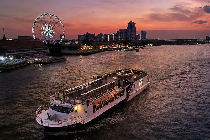 Saffron Luxury Dinner Cruise: A Journey on the River of Kings - Who will enjoy this three-hour evening