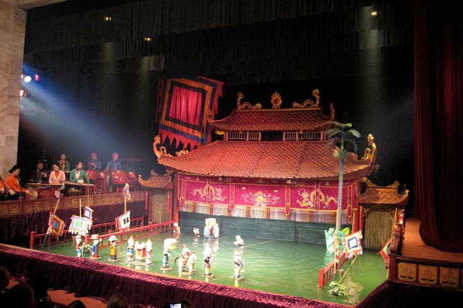 Saigon Dinner Cruise with Live Music Ho Chi Minh– Group Tour - Boarding at Bach Dang pier