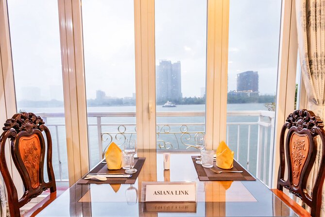 Saigon River Dinner Cruise: Buffet, Set Menu, Fine Dining (3hrs) - Pickup from Districts 1, 3, and 4