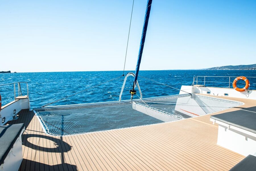Saint-Raphaël : Sunset & Dinner Cruise to the Golden Island - Why this sunset cruise works so well