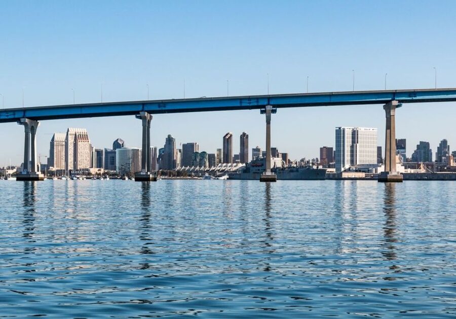 San Diego: New Year's Eve Gourmet Brunch or Dinner Cruise - A New Year’s Eve meal that keeps San Diego in view